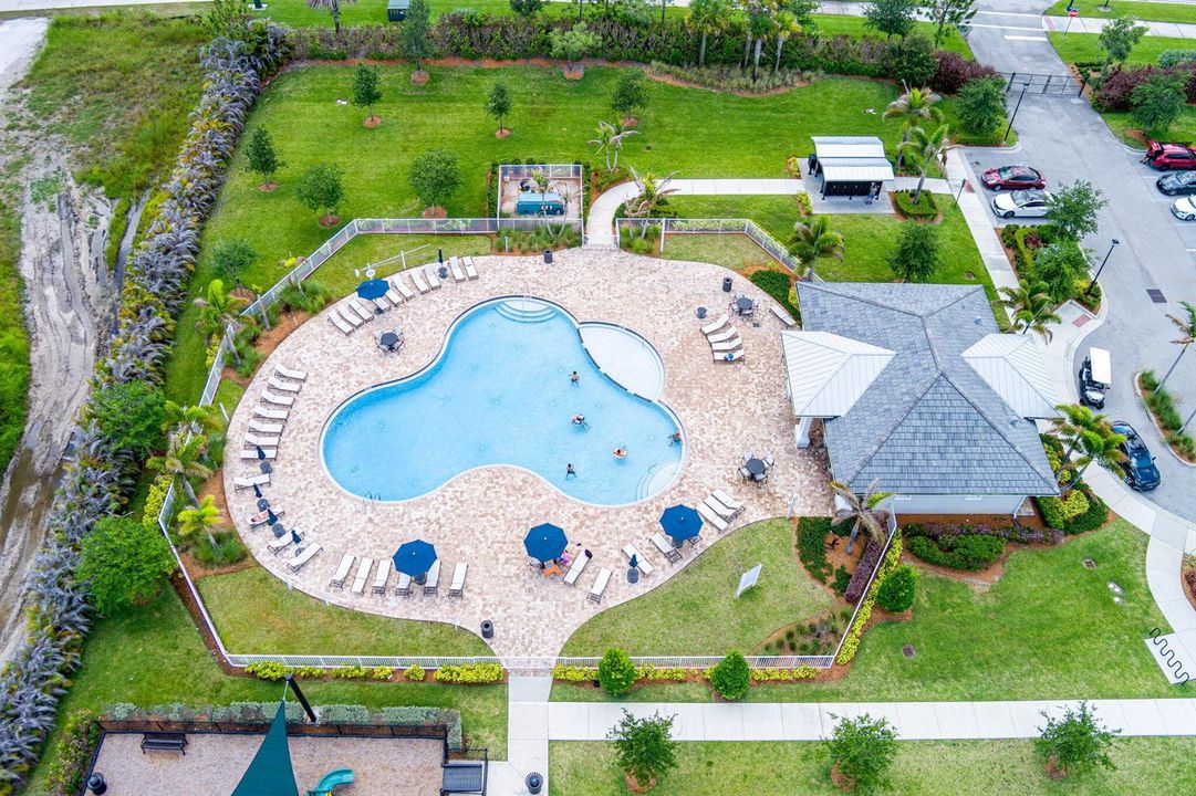 73-web-or-mls-12261-sw-sand-dollar-way