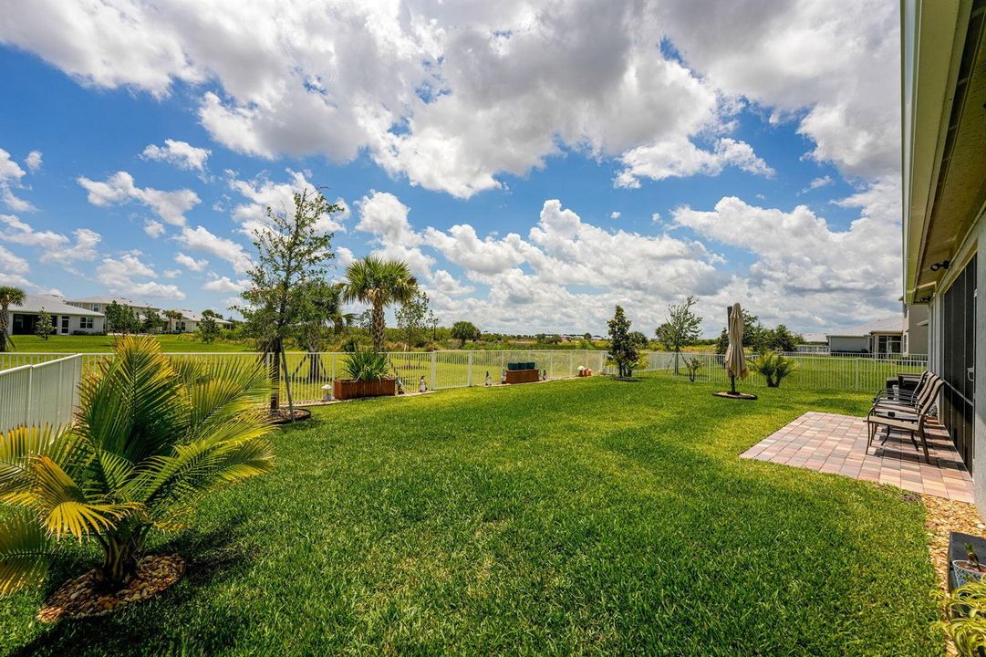 47-web-or-mls-12261-sw-sand-dollar-way