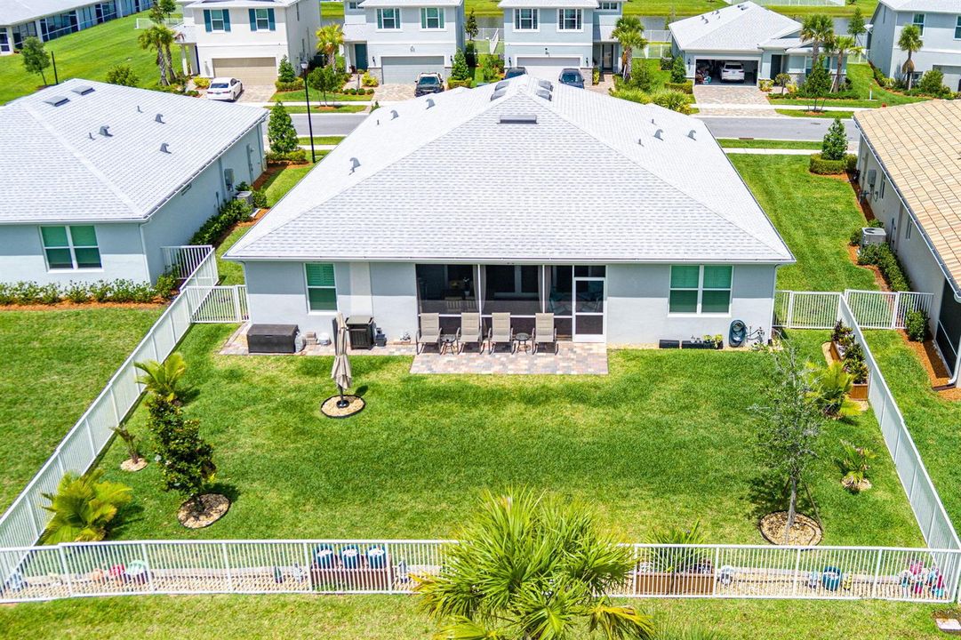 64-web-or-mls-12261-sw-sand-dollar-way