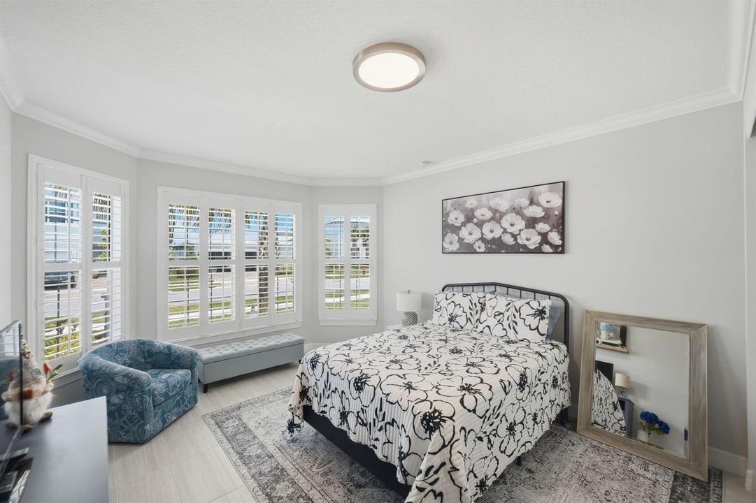 8-web-or-mls-12261-sw-sand-dollar-way