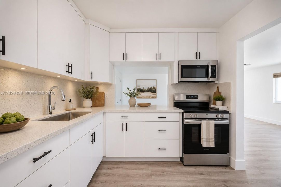 For Sale: $470,000 (3 beds, 2 baths, 1439 Square Feet)