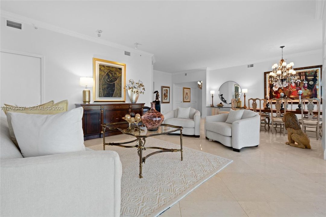 For Sale: $1,800,000 (3 beds, 3 baths, 2733 Square Feet)
