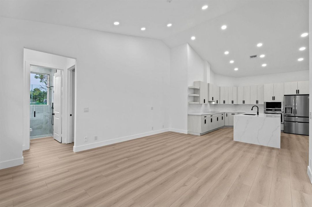 24-web-or-mls-A7405244