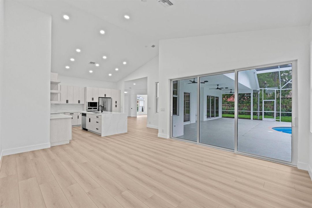 25-web-or-mls-A7405247
