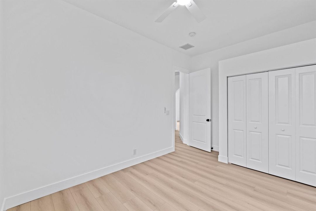 14-web-or-mls-A7405205