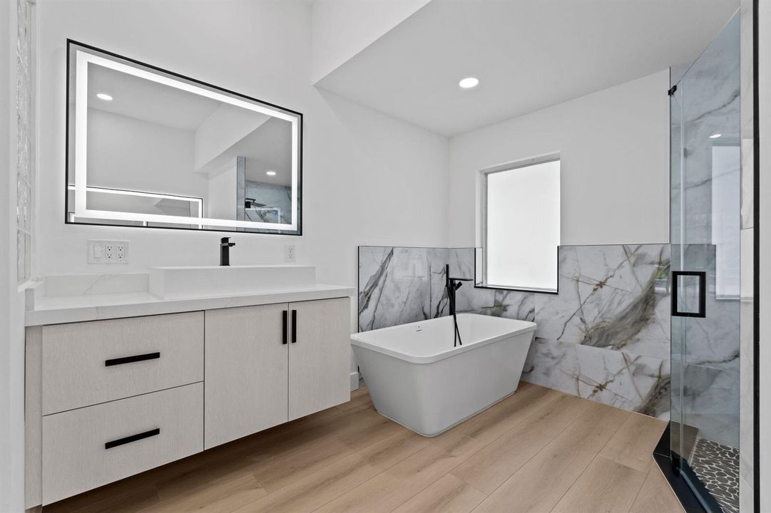35-web-or-mls-A7405322
