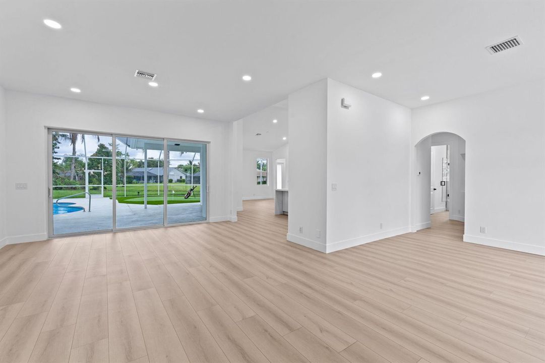 9-web-or-mls-A7405223