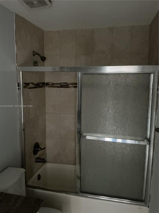 For Sale: $299,000 (4 beds, 2 baths, 1500 Square Feet)