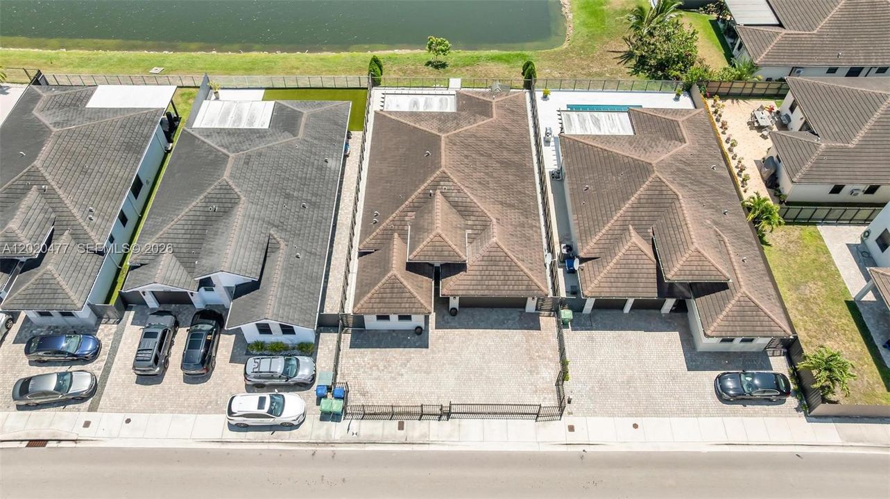 For Sale: $865,000 (4 beds, 3 baths, 2065 Square Feet)
