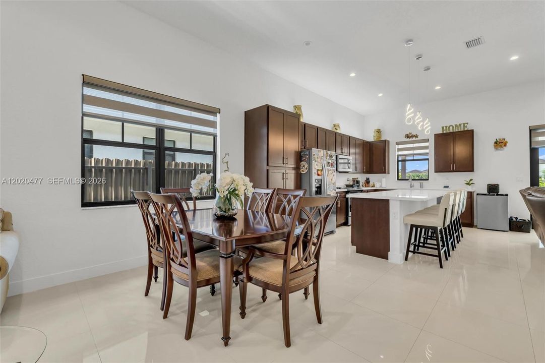 For Sale: $865,000 (4 beds, 3 baths, 2065 Square Feet)