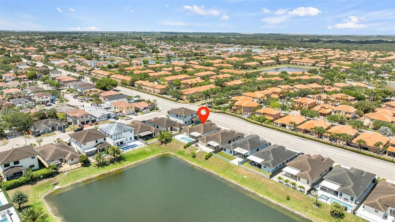 For Sale: $865,000 (4 beds, 3 baths, 2065 Square Feet)
