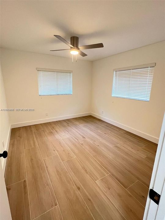En Venta: $765,000 (4 camas, 2 baños, 2226 Pies cuadrados)