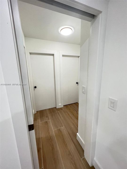 En Venta: $765,000 (4 camas, 2 baños, 2226 Pies cuadrados)