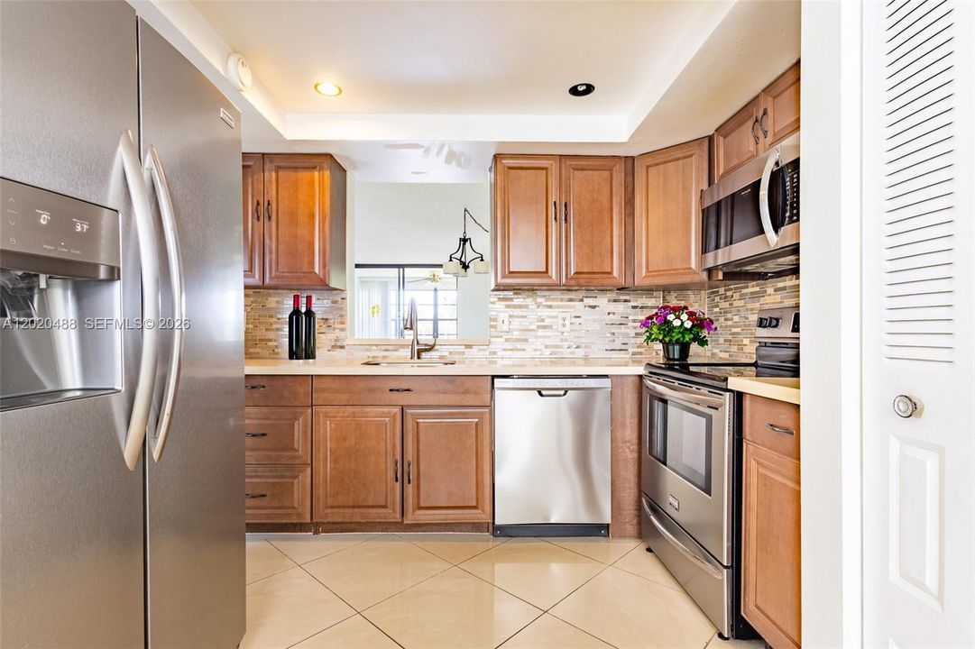 En Venta: $153,000 (2 camas, 2 baños, 1000 Pies cuadrados)
