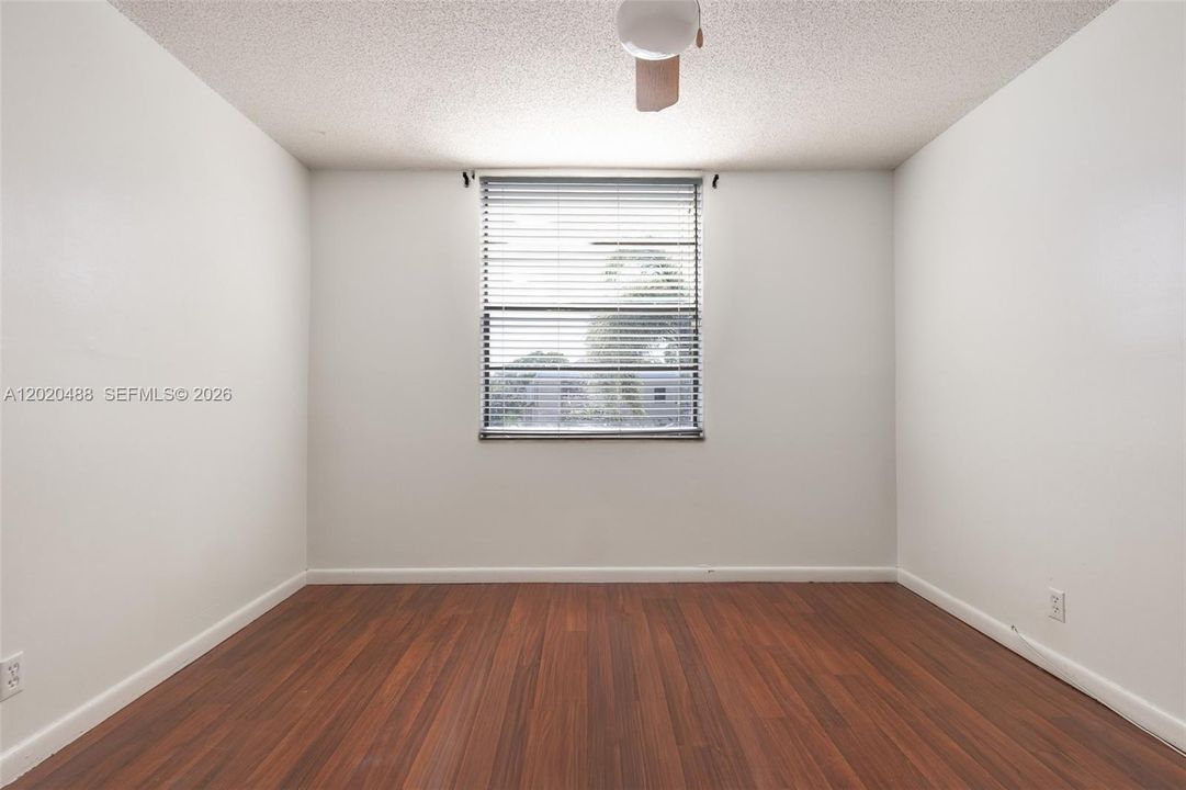 En Venta: $153,000 (2 camas, 2 baños, 1000 Pies cuadrados)