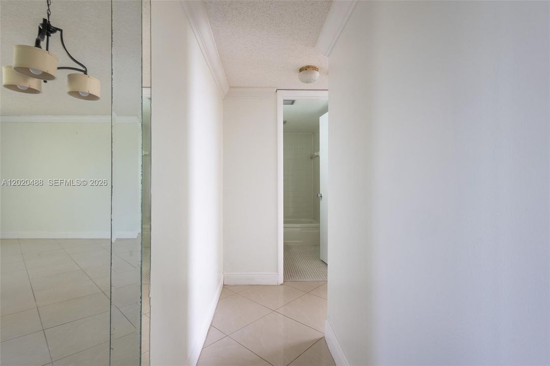 En Venta: $153,000 (2 camas, 2 baños, 1000 Pies cuadrados)