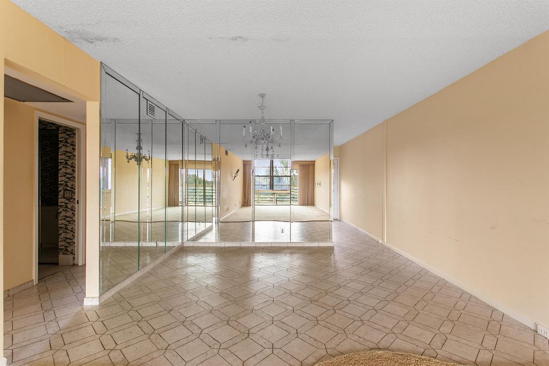 Dining Area Mirrors