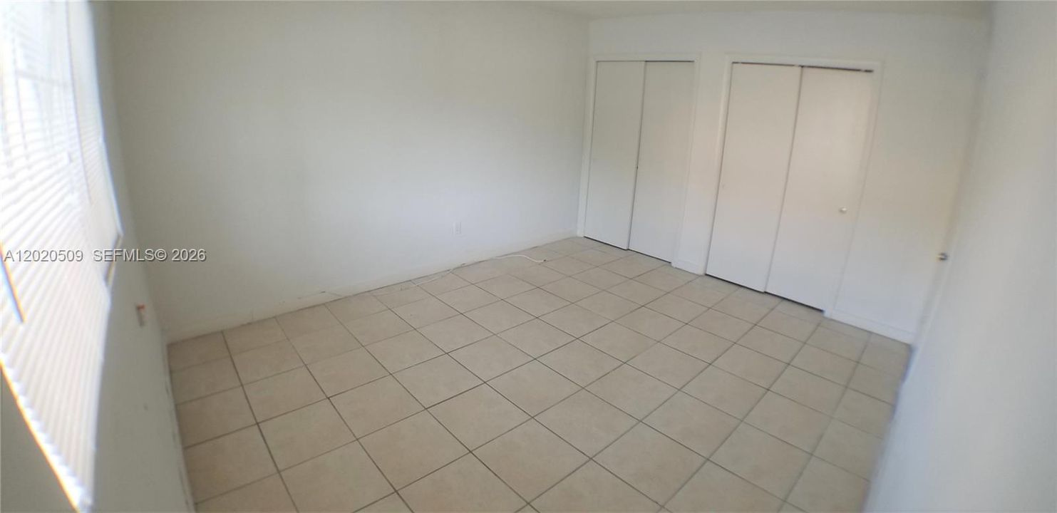 For Sale: $215,000 (2 beds, 2 baths, 1146 Square Feet)