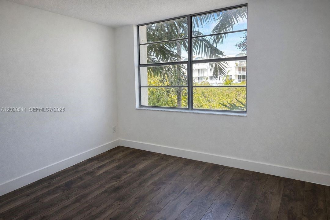 En Venta: $163,000 (2 camas, 2 baños, 1175 Pies cuadrados)