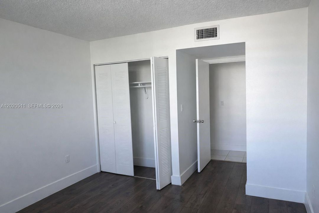 En Venta: $163,000 (2 camas, 2 baños, 1175 Pies cuadrados)