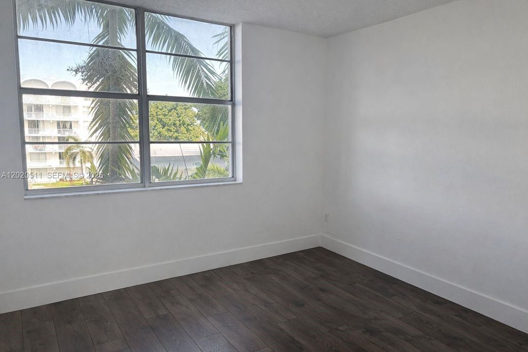 En Venta: $163,000 (2 camas, 2 baños, 1175 Pies cuadrados)