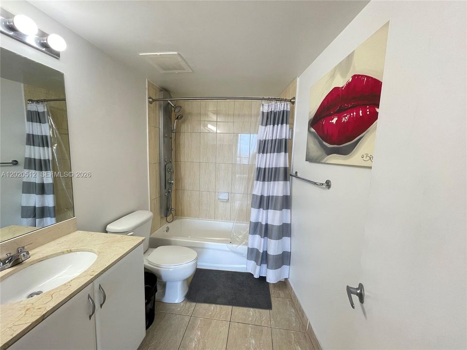 En Venta: $675,000 (2 camas, 2 baños, 1048 Pies cuadrados)
