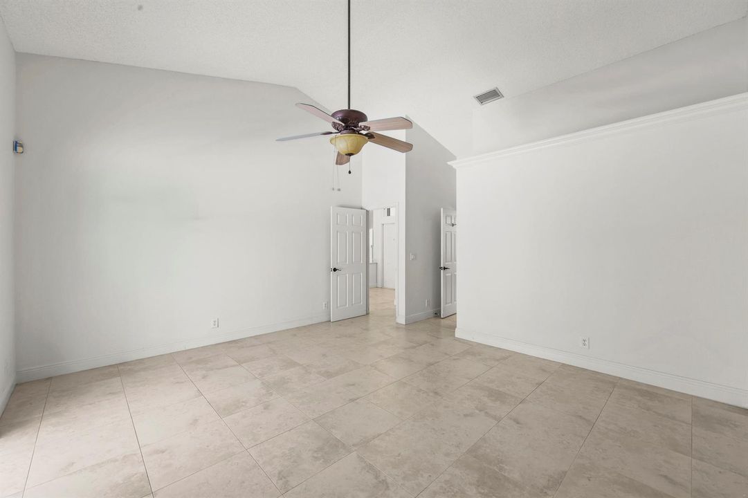 2934 San Remo Way - 37.jpg-FULL