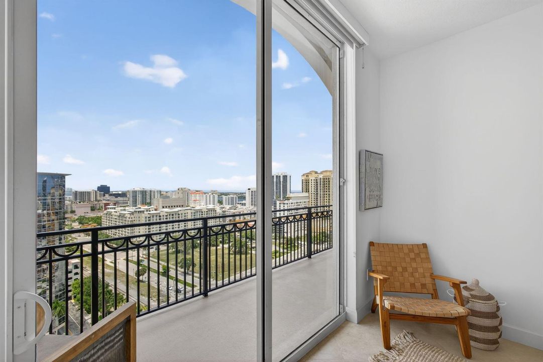 24-web-or-mls-5D1A1528