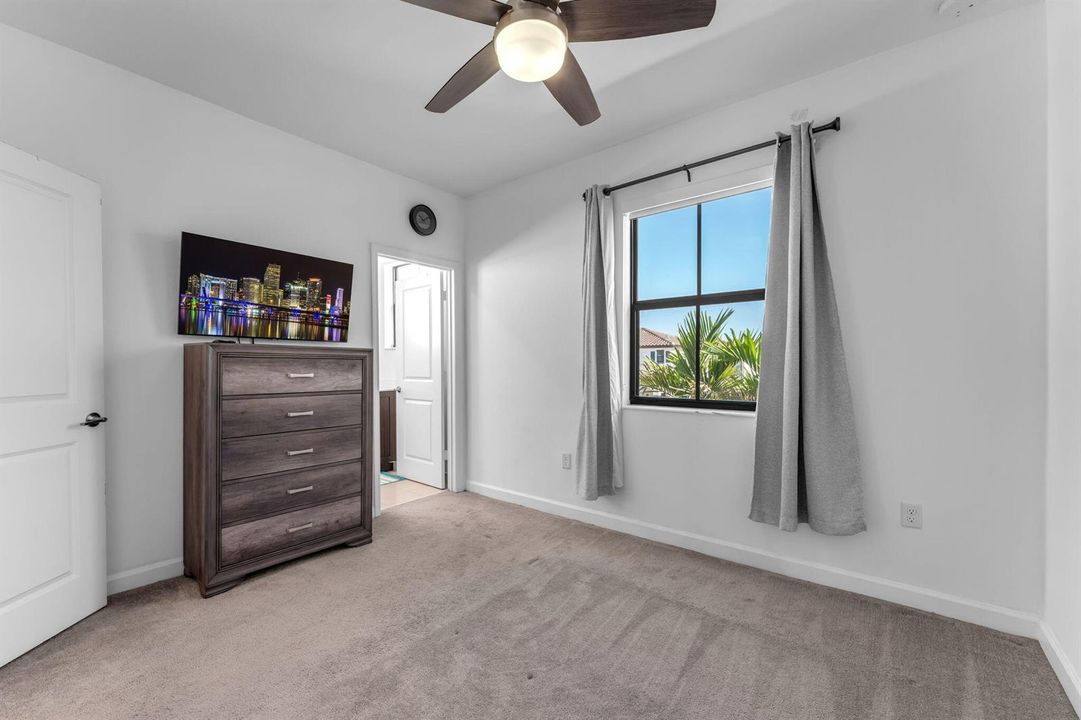 21-web-or-mls-11821SW245th-21