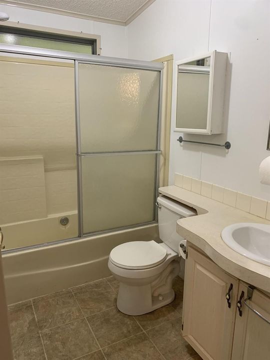Guest Bathroom 2