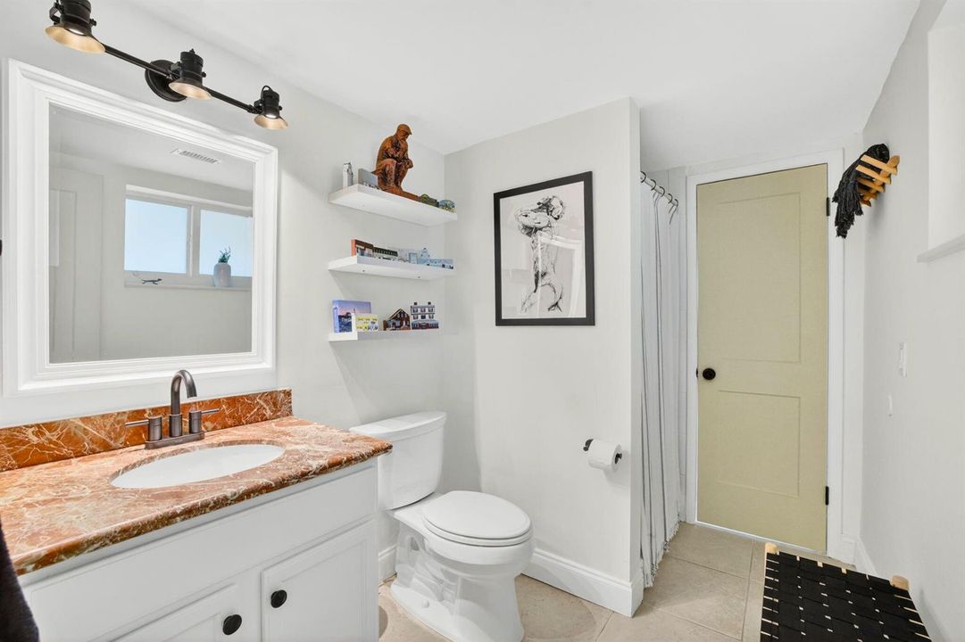 19 Downstairs 3 Piece Bath
