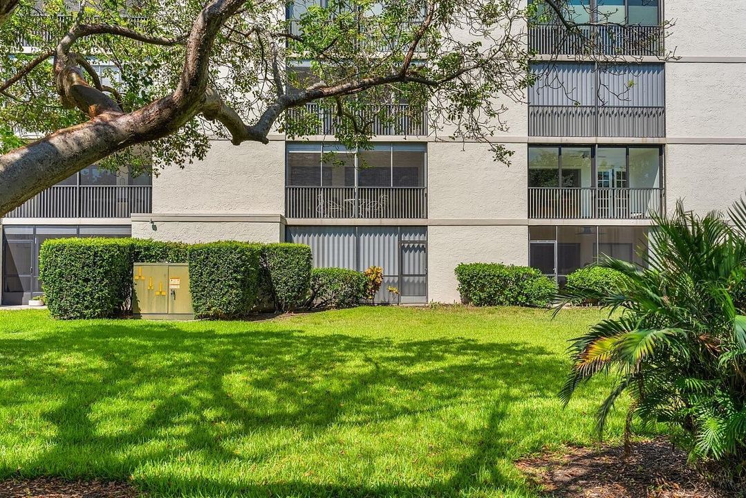 300-N-Hwy-A1A-Apt-203C-HigMedia-040-1280