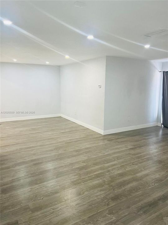 En Renta: $4,300 (3 camas, 2 baños, 1580 Pies cuadrados)
