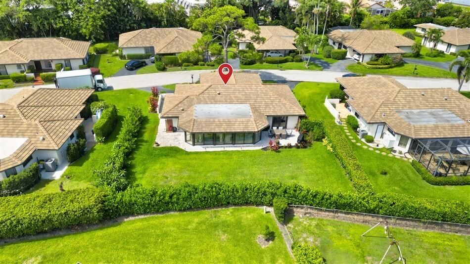 429 Pine Villa Dr Lake Worth, FL 33462