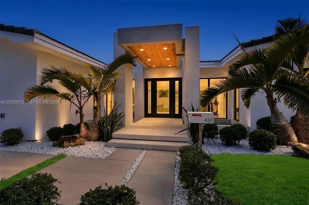 For Sale: $4,499,000 (4 beds, 3 baths, 2701 Square Feet)
