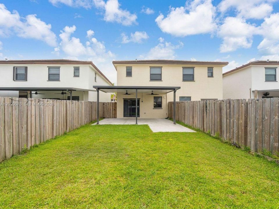 For Sale: $475,000 (3 beds, 2 baths, 1872 Square Feet)
