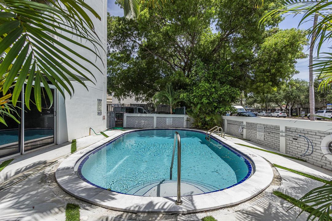 pool