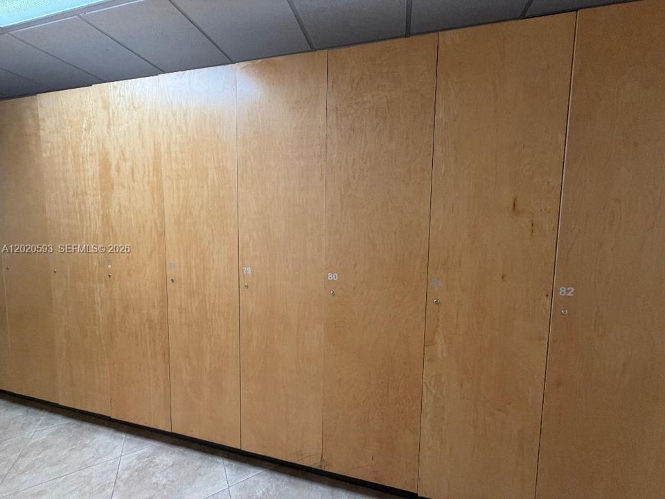 Private locker