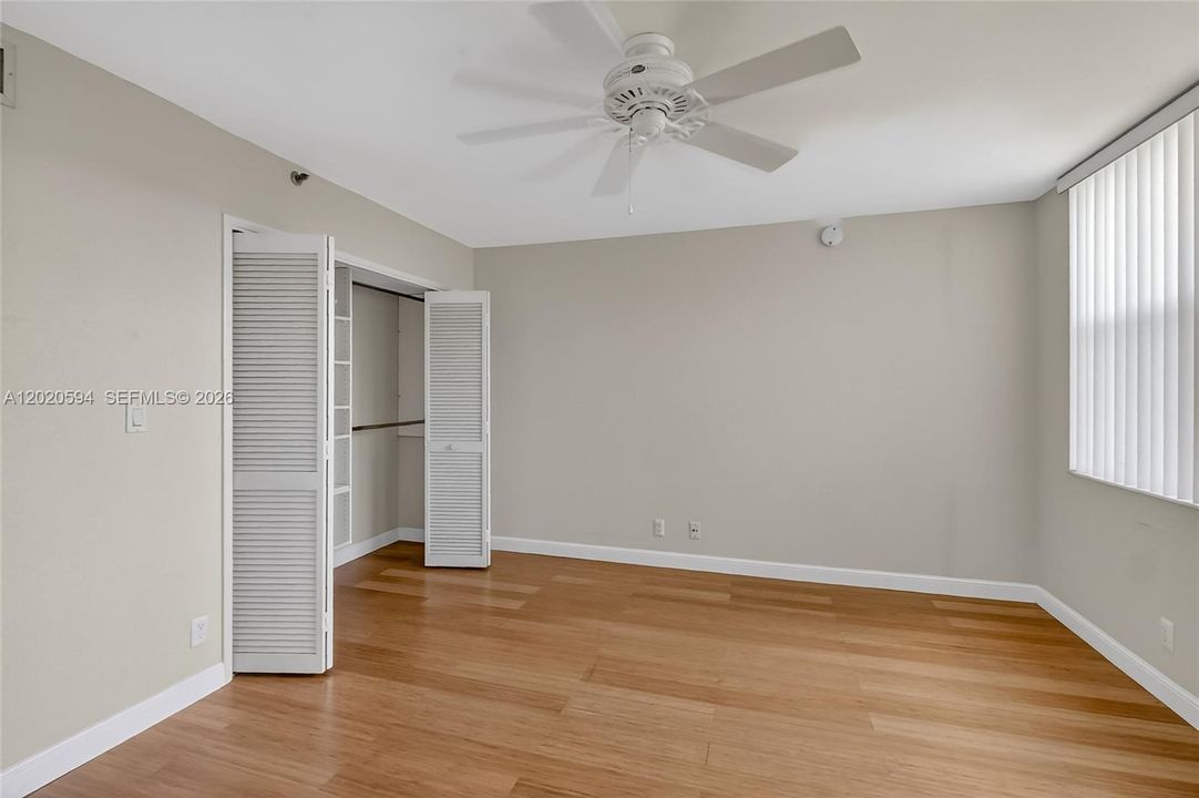 For Sale: $370,000 (3 beds, 2 baths, 1620 Square Feet)