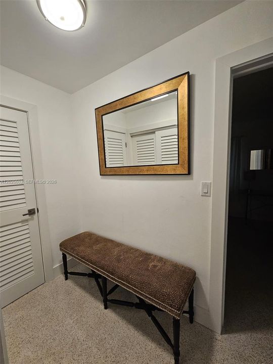 В аренду: $3,500 (1 спален, 1 ванн, 853 Квадратных фут)