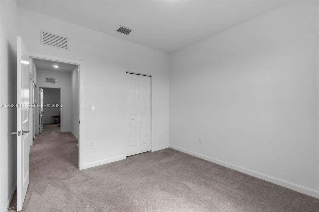 En Venta: $489,000 (4 camas, 3 baños, 1892 Pies cuadrados)