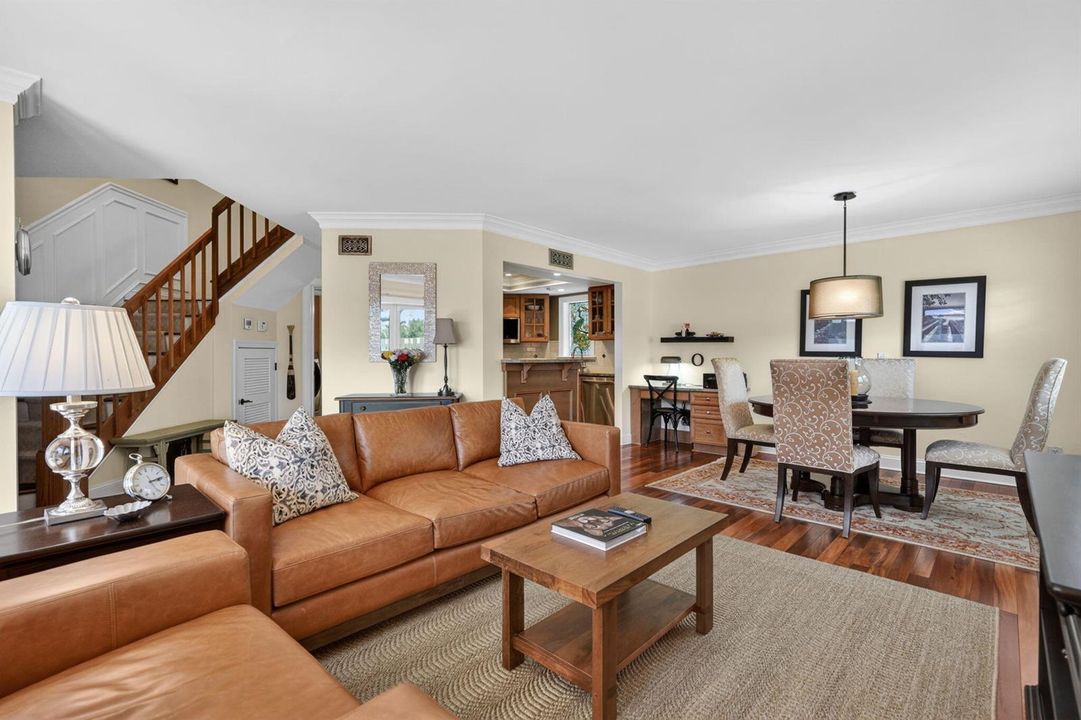 Living/Dining Area