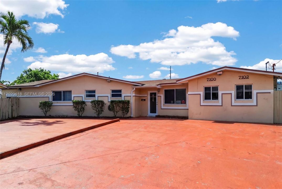 Activo con contrato: $899,999 (0 camas, 0 baños, 0 Pies cuadrados)