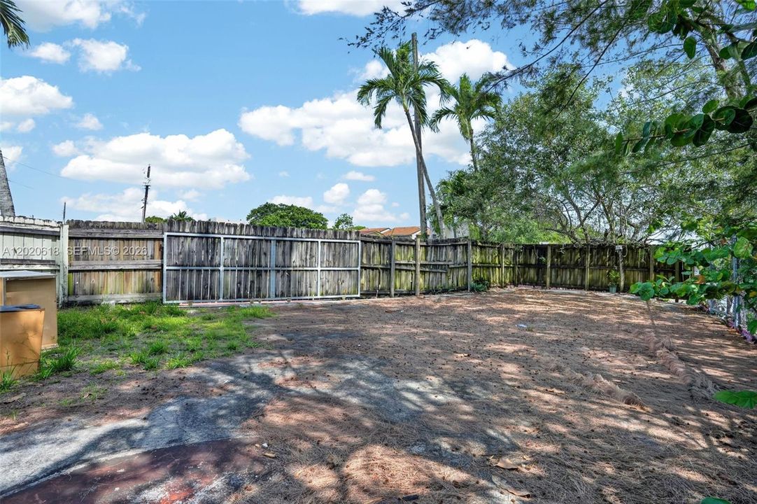 Activo con contrato: $899,999 (0 camas, 0 baños, 0 Pies cuadrados)