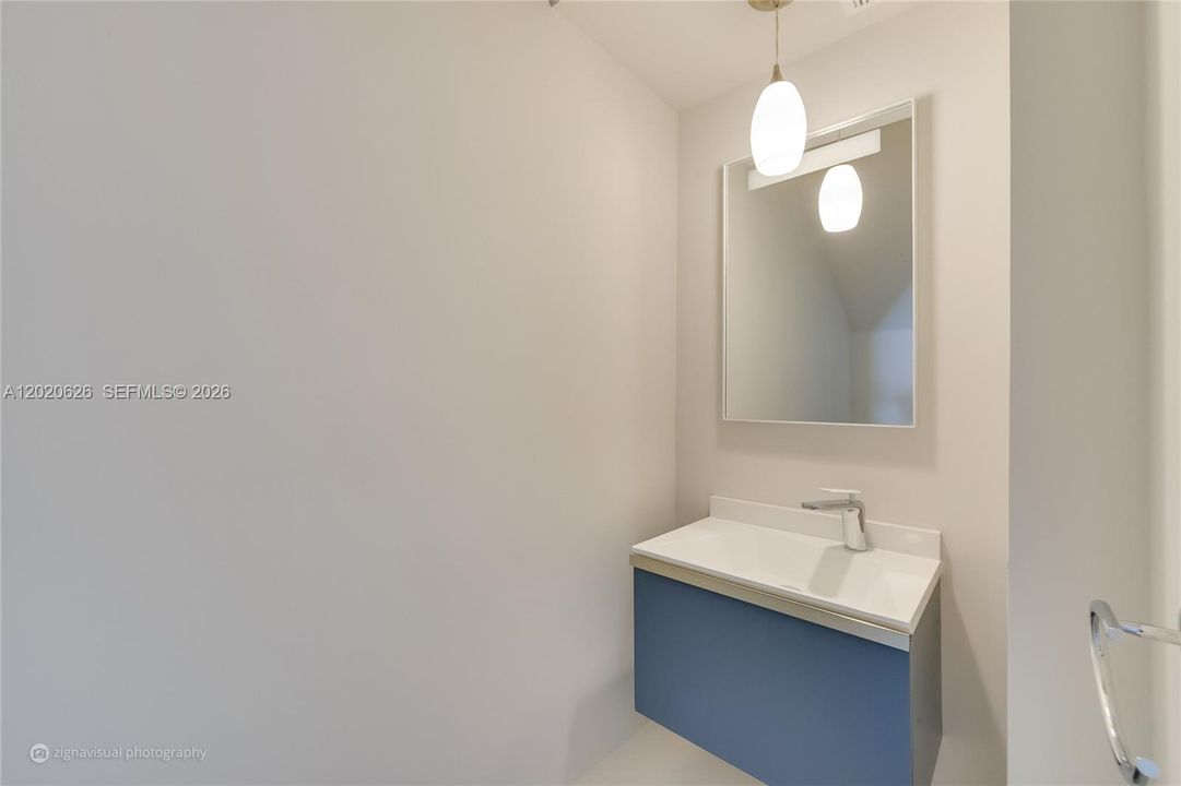 Guest bathroom downstairs