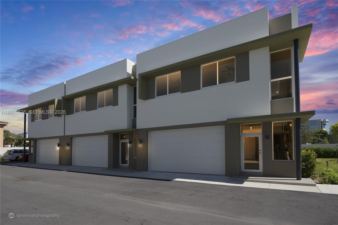 For Rent: $4,750 (3 beds, 2 baths, 2062 Square Feet)
