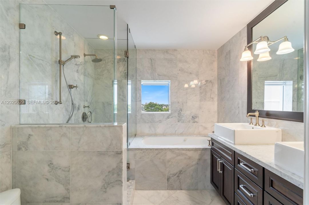 For Rent: $7,750 (2 beds, 2 baths, 2525 Square Feet)