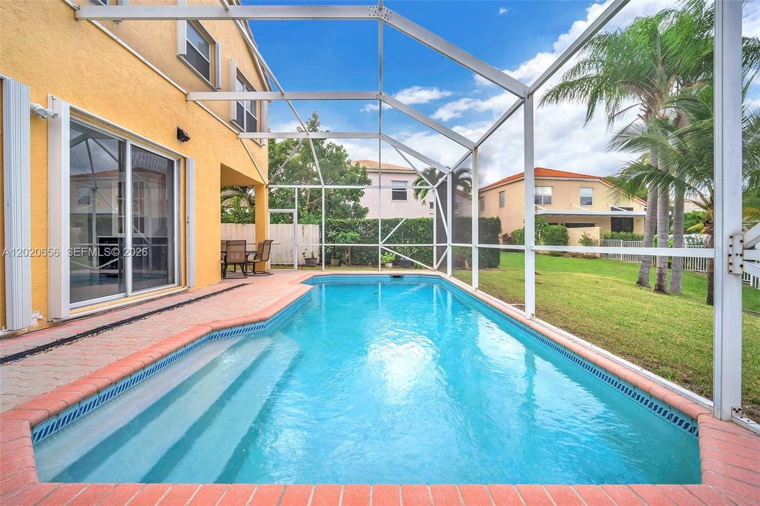 В аренду: $5,850 (5 спален, 3 ванн, 2998 Квадратных фут)