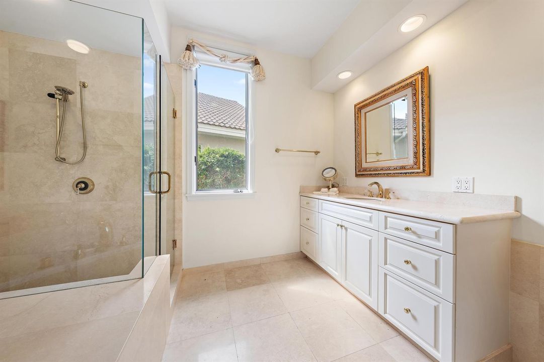 12001 SE Prestwick Terrace-25