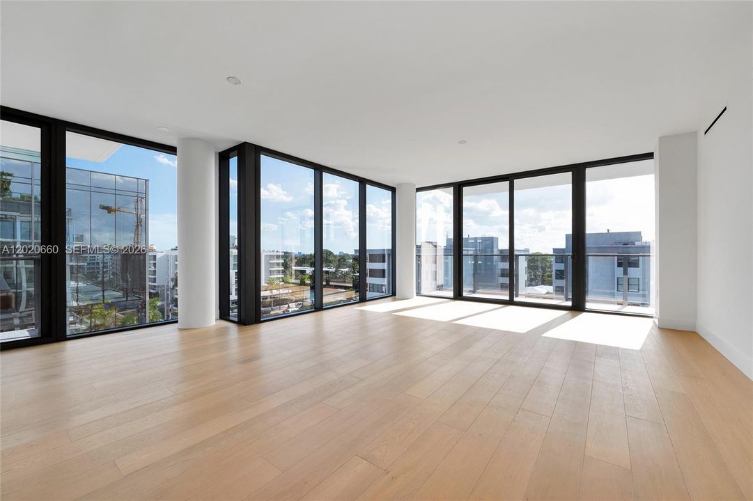 For Sale: $3,995,000 (3 beds, 3 baths, 2326 Square Feet)